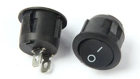 Interrupteur à bascule ON-OFF - Perçage ø 26 mm - Bouton noir 12V