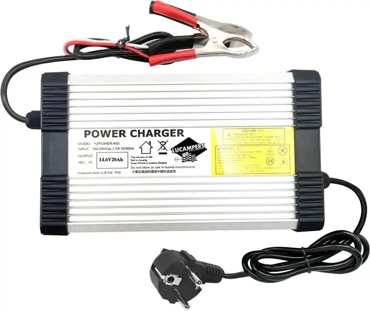 Chargeur 220 volts de batterie LiFeP04 12 Volts/20Ah